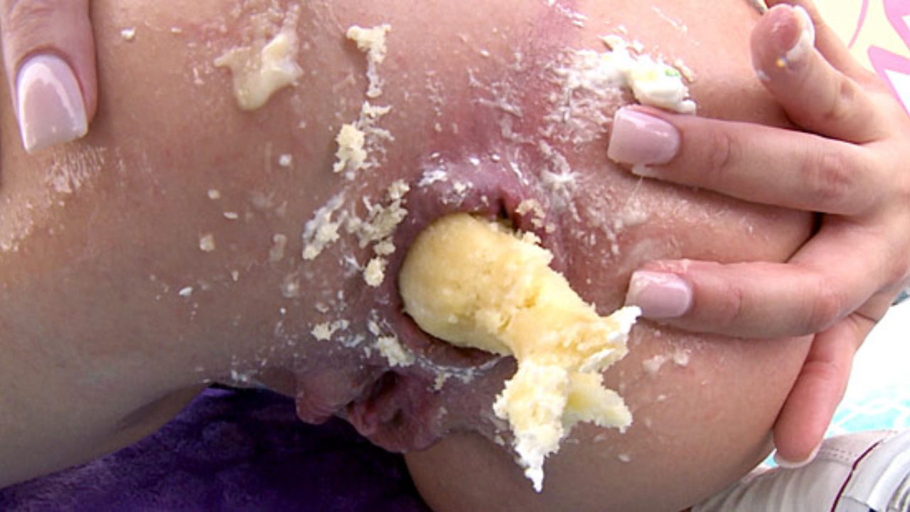 Kylie's Ass Works Overtime